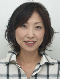 吉田玲子