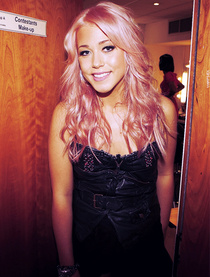 Amelia Lily